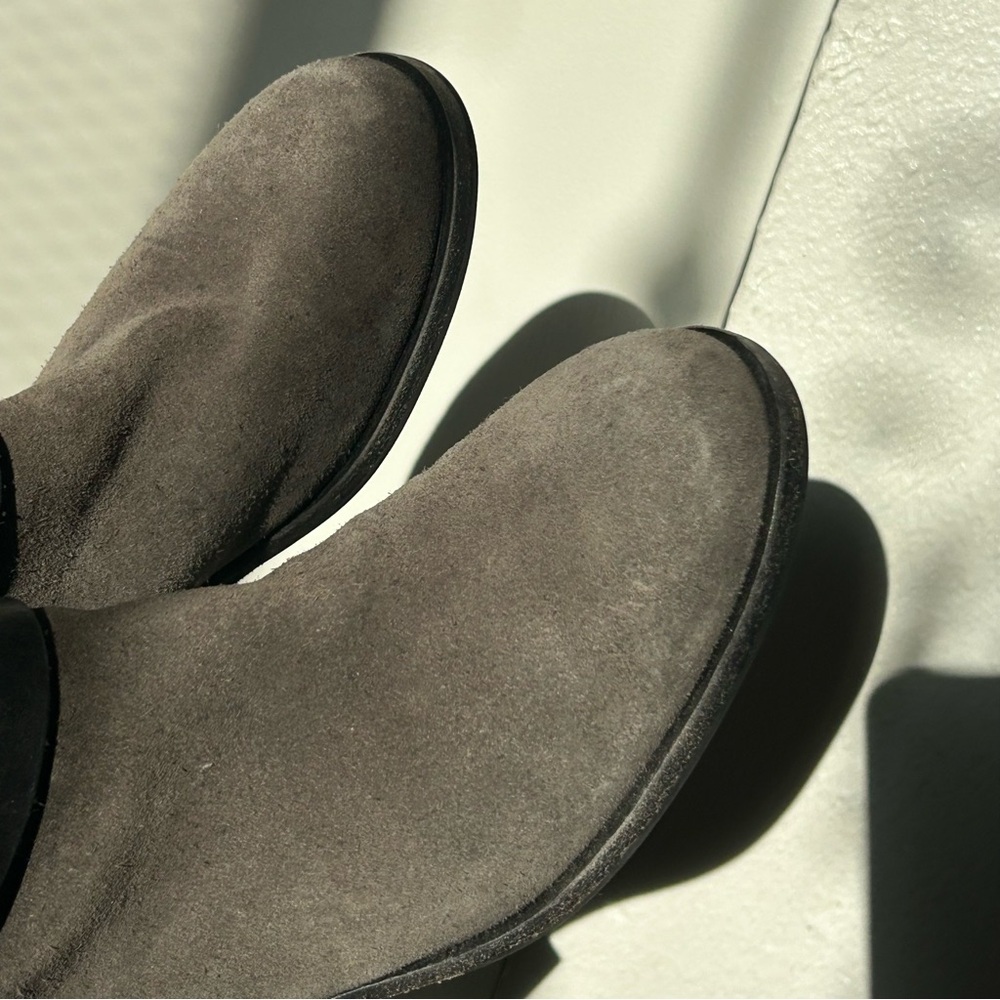 Frye Women's Kristen Harness Short Boot, Sz 6.5 Grigio Soft Oiled Suede - Picture 6 of 10